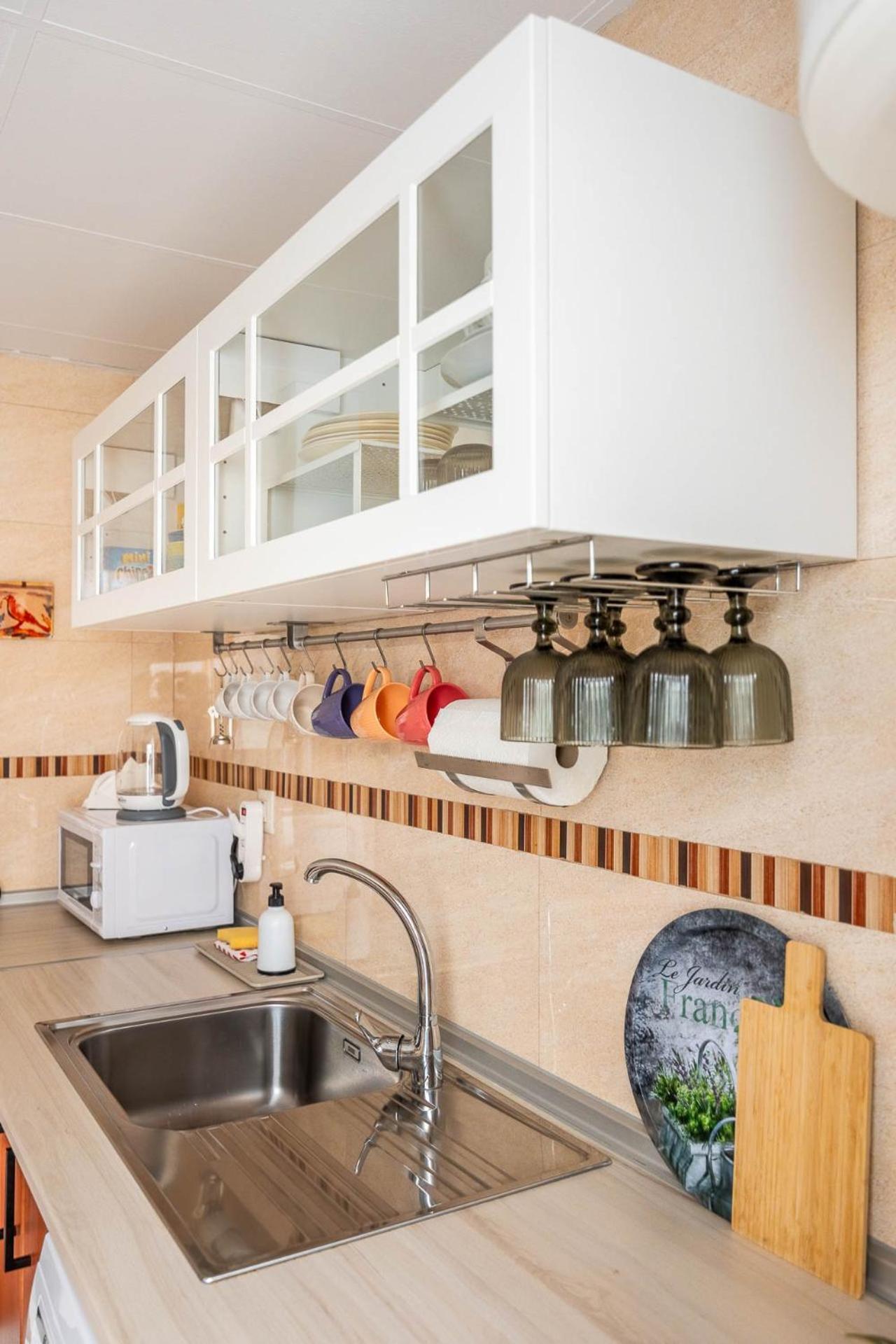 Piso Con Patio Privado Y Parking Nervion Sevilla Zewnętrze zdjęcie